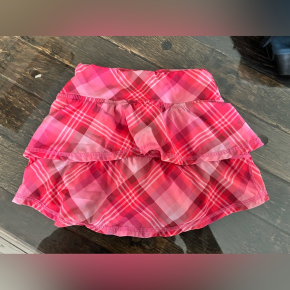 The Bubble Plaid Skirt with shorts size M - Picture 2 of 3